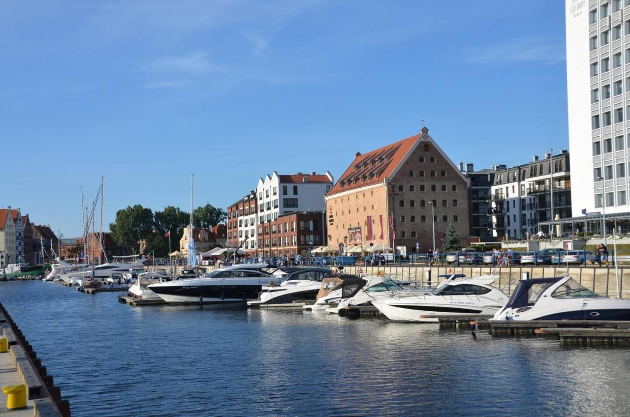 Nowe Mieszkanie W Riverside W Centrum Starego Miasta II Z Parkingiem Gdansk Bagian luar foto